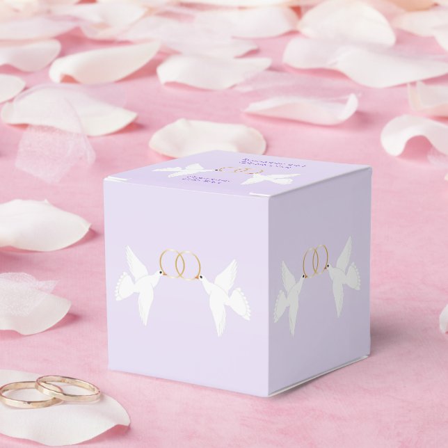 Doves Design Lilac Coloured Wedding Favor Box (Wedding)