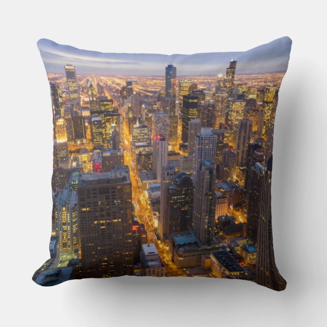 Downtown Chicago skyline at dusk Throw Pillow (Front)