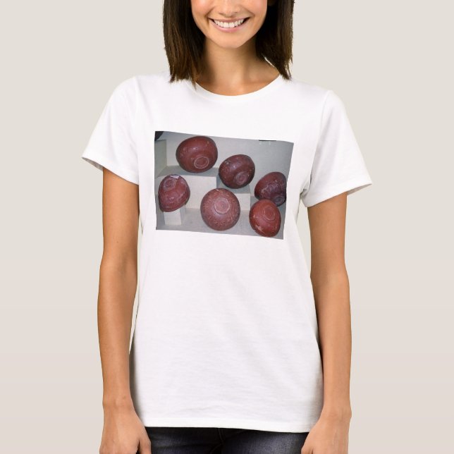 Dragondorff cups, c.150 BC (pottery) T-Shirt (Front)