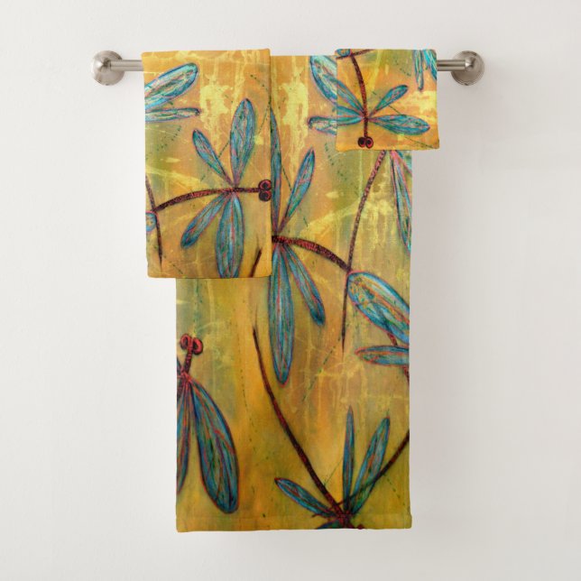 Dragonfly Haze Bath Towel Set (Insitu)