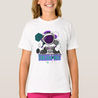 Dream big aim high  T-Shirt