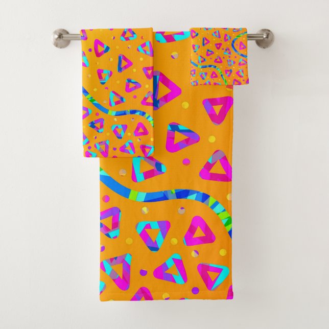 Dream Wave Festival - Electric Crumble 5 Bath Towel Set (Insitu)