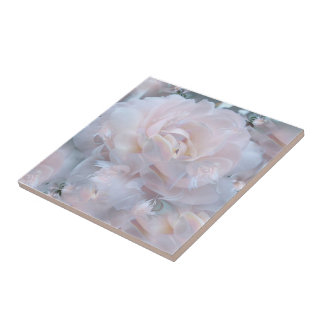 Dreamy rose tile