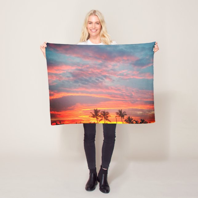Dreamy Tropical Sunset Fleece Blanket (In Situ)