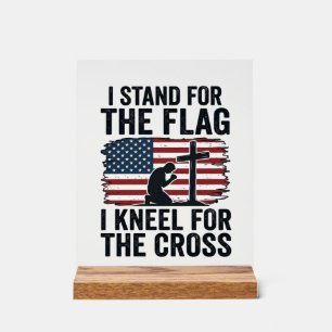 Dress pour le drapeau agenouillez pour la croix co