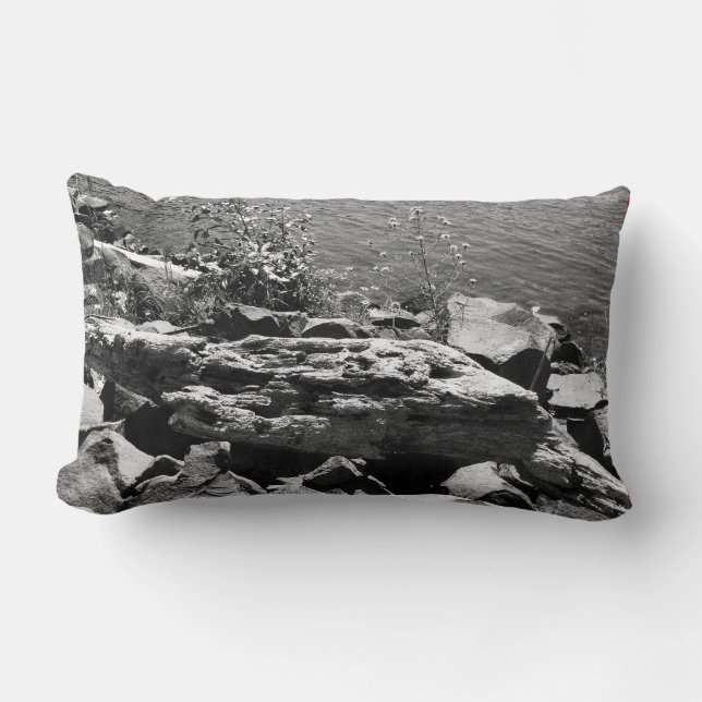 Drift wood lumbar pillow (Front)