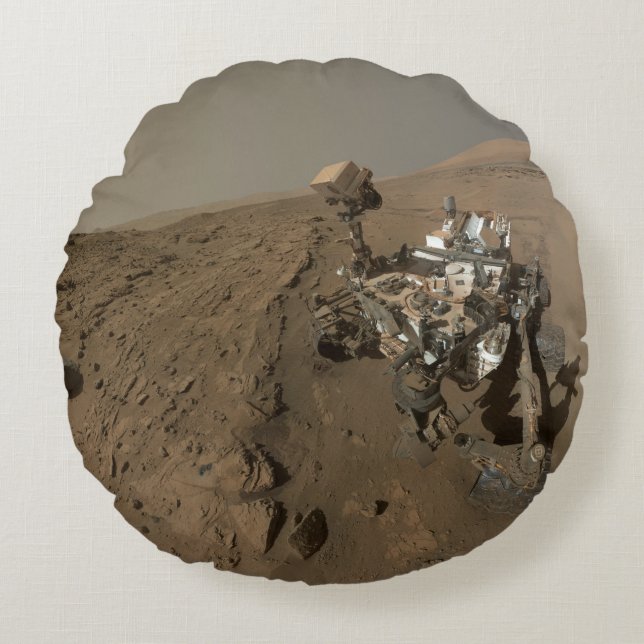 Drilling Mars Curiosity Red Martian Landscape Round Pillow (Front)