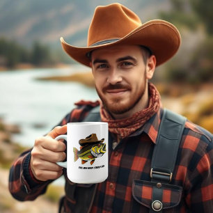Drôle poisson basse de Mug avec un Casquette Cowbo