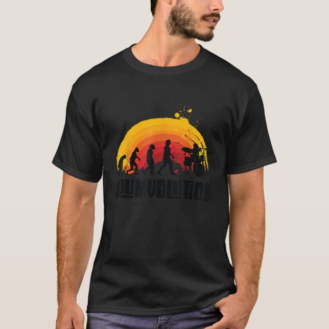 Drumvolution Evolution Drums Drumming Percussion D T-Shirt (Front)