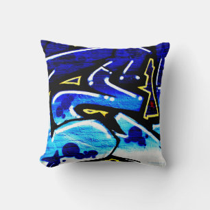 DS Graffiti 1518 tpcn Throw Pillow