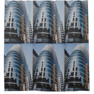 Dubai glass skyscraper