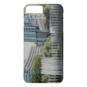 Dubai Mall fountain Case-Mate iPhone Case