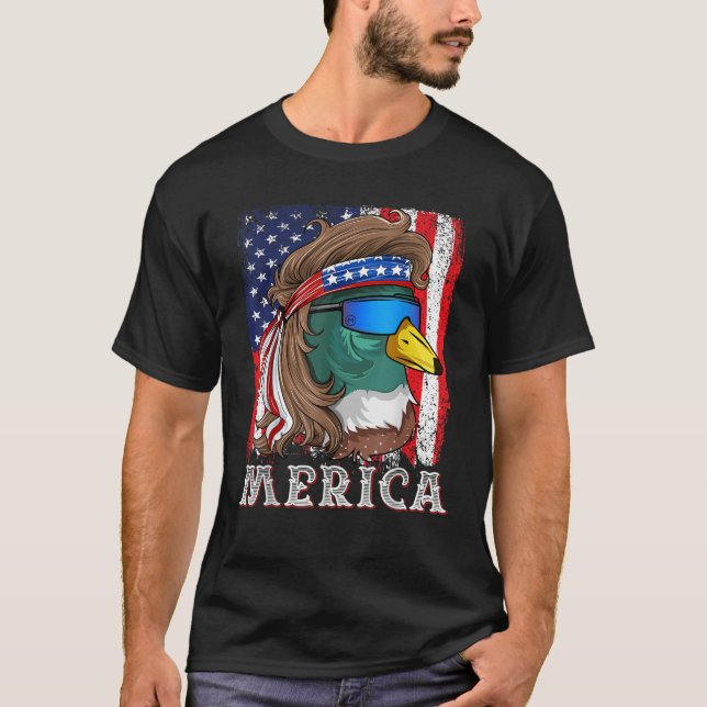 Duckoholic Mallard Duck American Flag Waterfowl Du T-Shirt (Front)