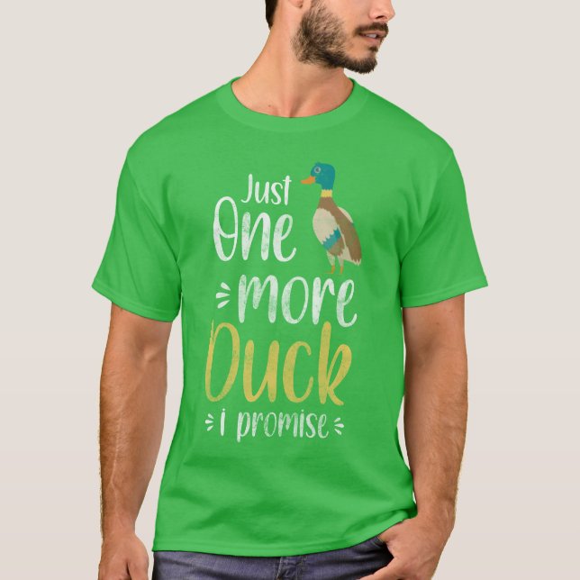 Ducks Animals Water Bird retro T-Shirt (Front)