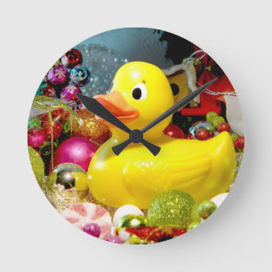 Ducky Christmas I Round Clock