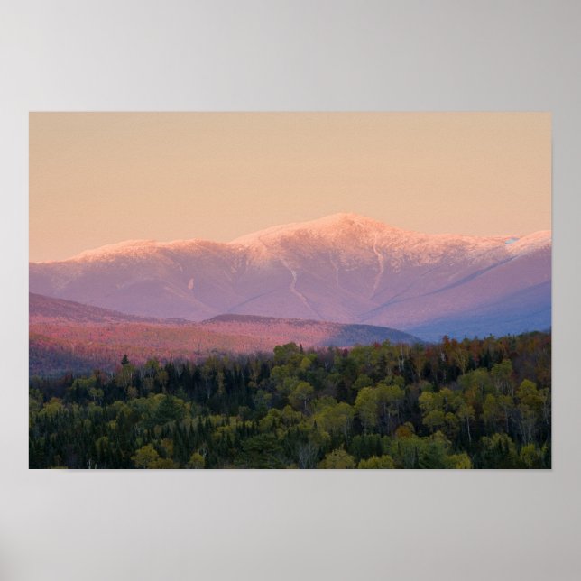 Dusk and Mount Washington in new Hampshire's Poster (Front)