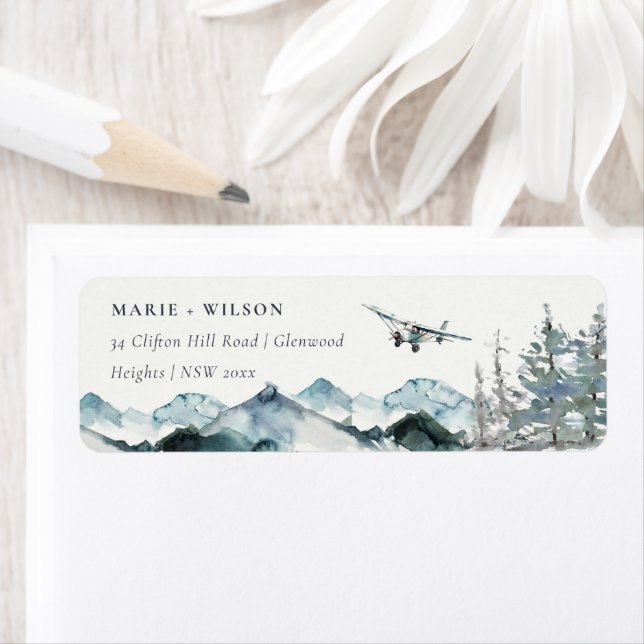 Dusky Blue Mountains Pine Plane Glider Adresse (En situation)