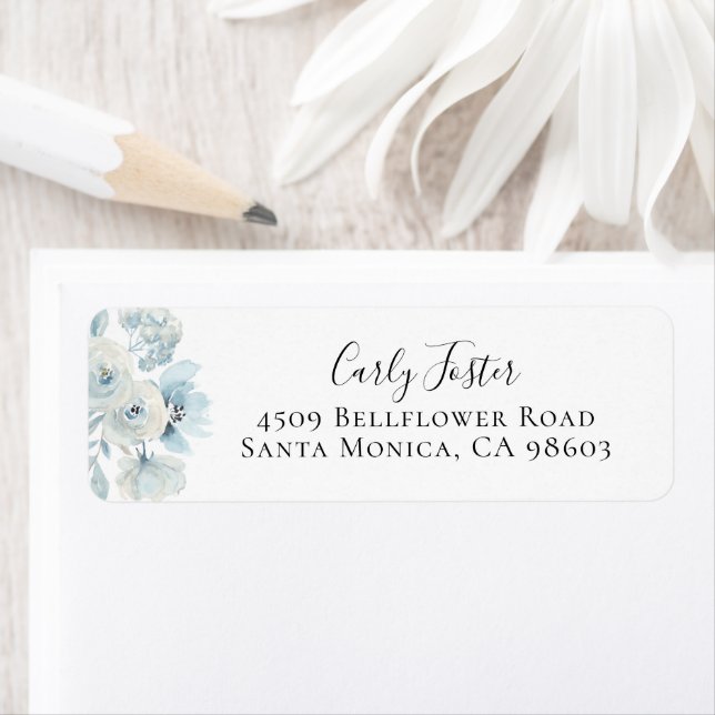 Dusty Blue Floral Adresse de retour (En situation)