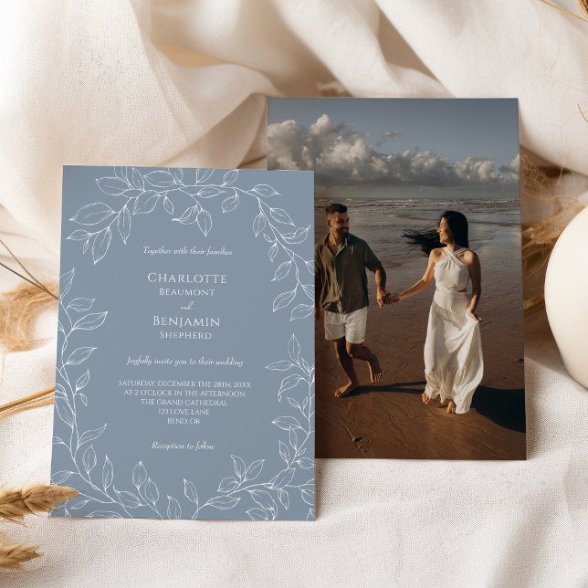 Dusty Blue Minimal Leaf Mariage Photo Invitation (Créateur téléchargé)
