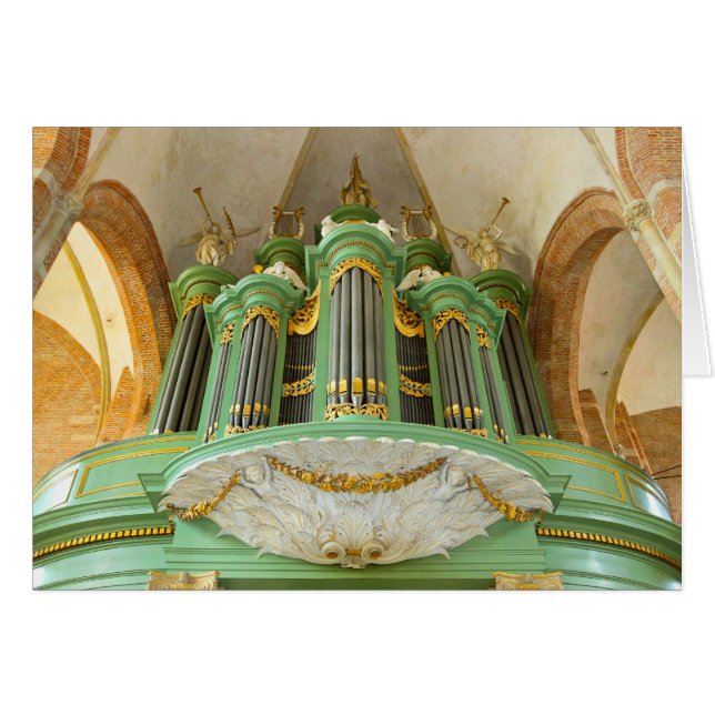 Dutch pipe organ (Front Horizontal)