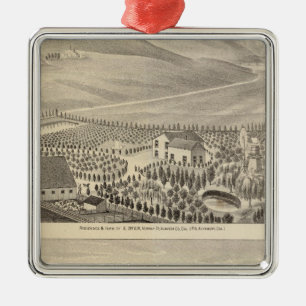 Dyer, Hupers properties Metal Ornament