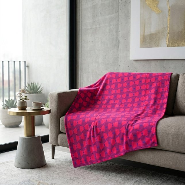 Dynamic Magenta Purple Interlock Pattern Art Fleece Blanket (Creator Uploaded)