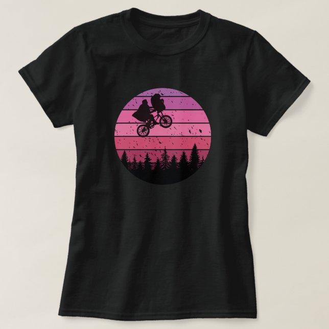 E.T. Extra terrestrial - classic movie 1980s  T-Shirt (Design Front)