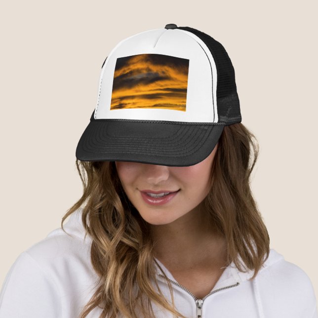 eagle burnout trucker hat (In Situ)