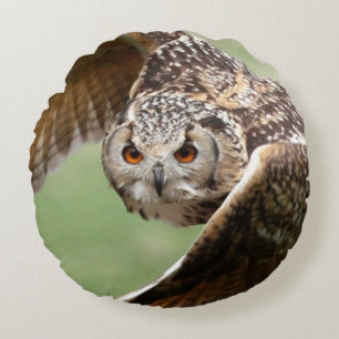 Eagle Owl In Flight Round Pillow
