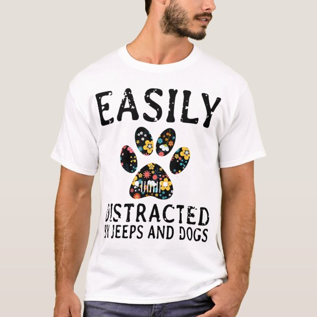 earily distrait par des T-shirts de jeep et de (Devant)