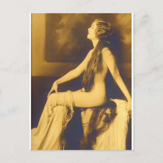 Early 1900s French Pin Up Postcard (Front)
