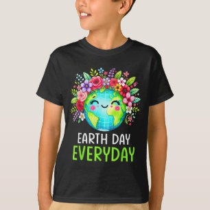 Earth Day Everyday Cute Earth With Flower Earth Da T-Shirt