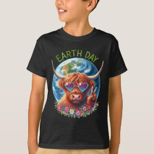 Earth Day Peace Sign Cow Heifer Animal Saving Eart T-Shirt