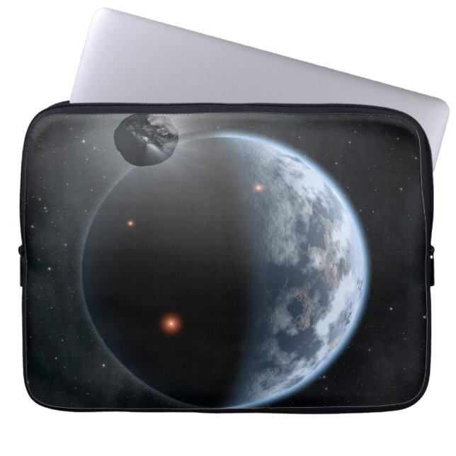 Earth-Like Planet With Oceans Coating Its Surface. Laptop Sleeve (Front)