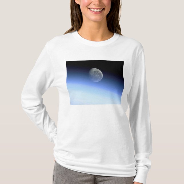 Earth's limb T-Shirt (Front)