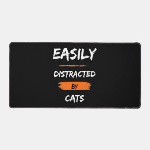easily distracted by cats desk mat