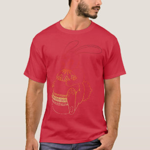 Easter bunny with egg in sunset colours  T-Shirt