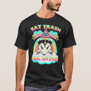 Eat Trash Hail Satan Raccoon Pentagram Satanic Gar T-Shirt