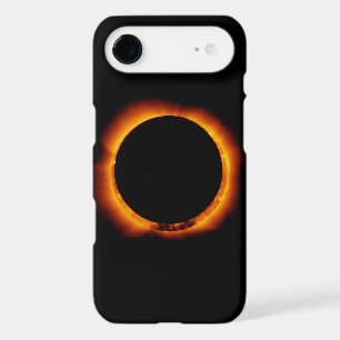 Éclipse solaire presque totale