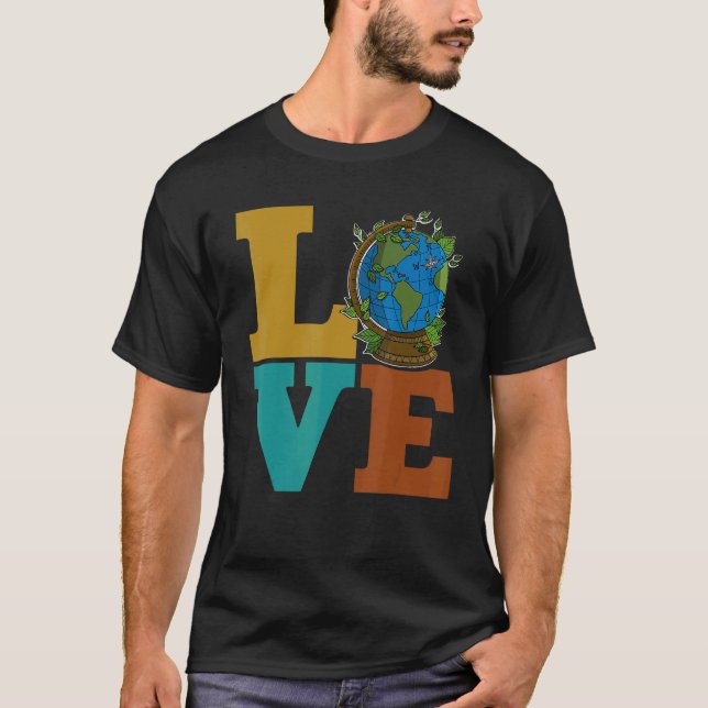 Ecologist environmental protection animals plants  T-Shirt (Front)