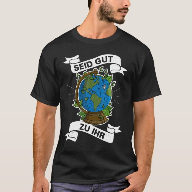 Ecologist environmental protection animals plants  T-Shirt (Front)