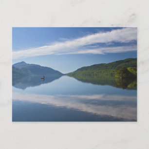Ecosse - Bateau solitaire sur Loch Lomond carte po