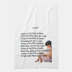 Écoutent la serviette de poème