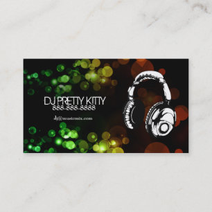 Écouteurs du DJ avec les cartes de visite colorés