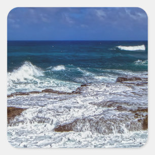 Écrasement Des Vagues Sur Le Sticker Carré Des Roc