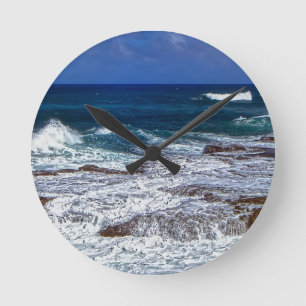 Écrasement Des Vagues Sur Les Roches Horloge Ronde