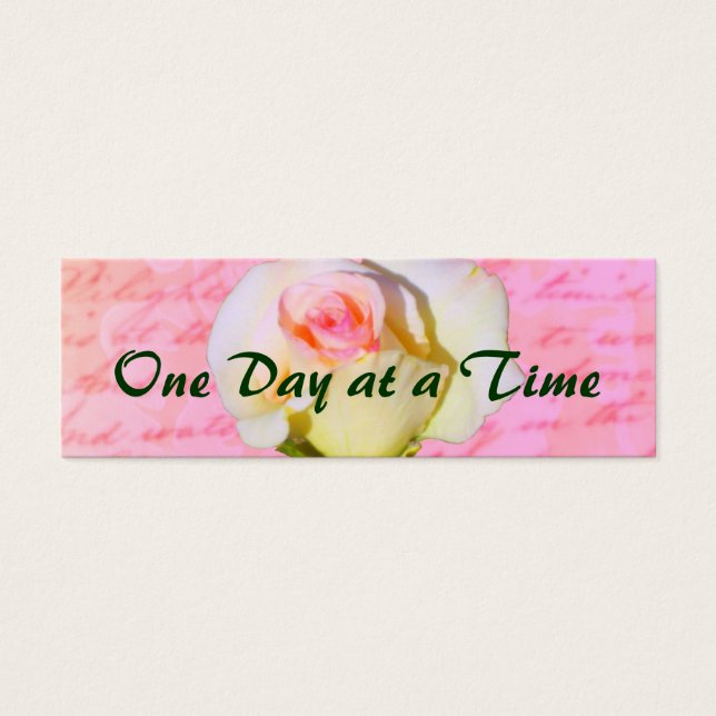 Écrit avec le Rose ODAT (Devant)