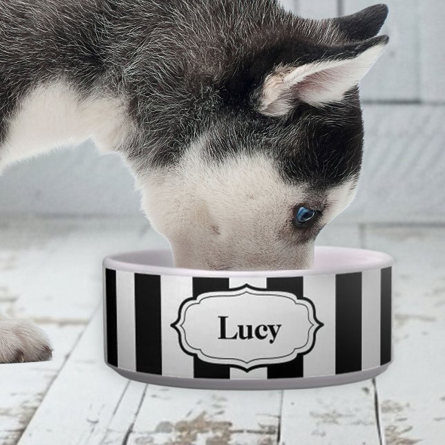 Écuelle Retro Cute Black & White Stripe Ceramic Pet Bowl (personalized black and white stripe bowl for good)