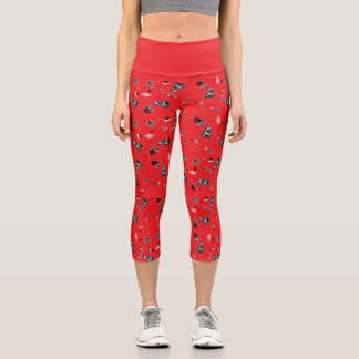 Edgy Christmas Trash Opossum Chewing Glass Bauble Capri Leggings