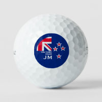 Editable Kiwi New Zealander Golfing